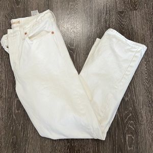 Levis Wedgie Fit White Straight leg Jeans